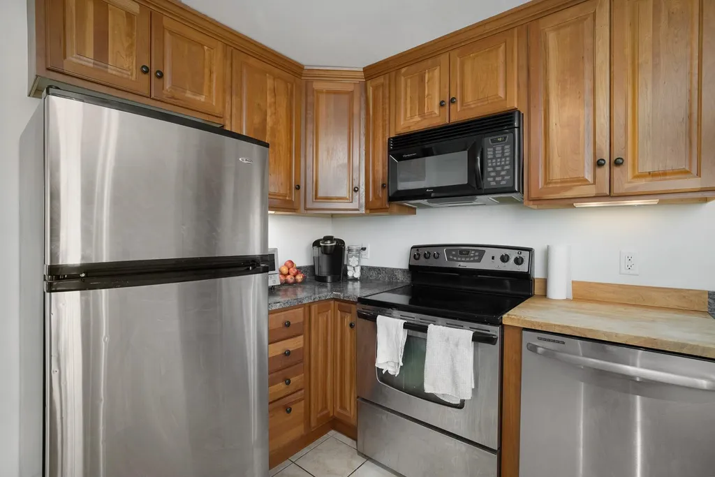 401 Islington Street Portsmouth NH 03801