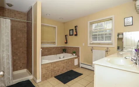 50 Tanglewood Drive Essex VT 05452