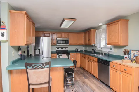 26 North Shore Road Derry NH 03038