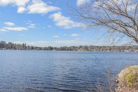 26 North Shore Road Derry NH 03038