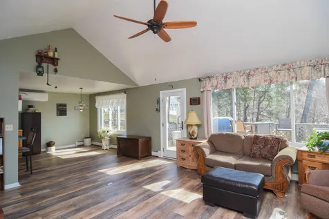 26 North Shore Road Derry NH 03038