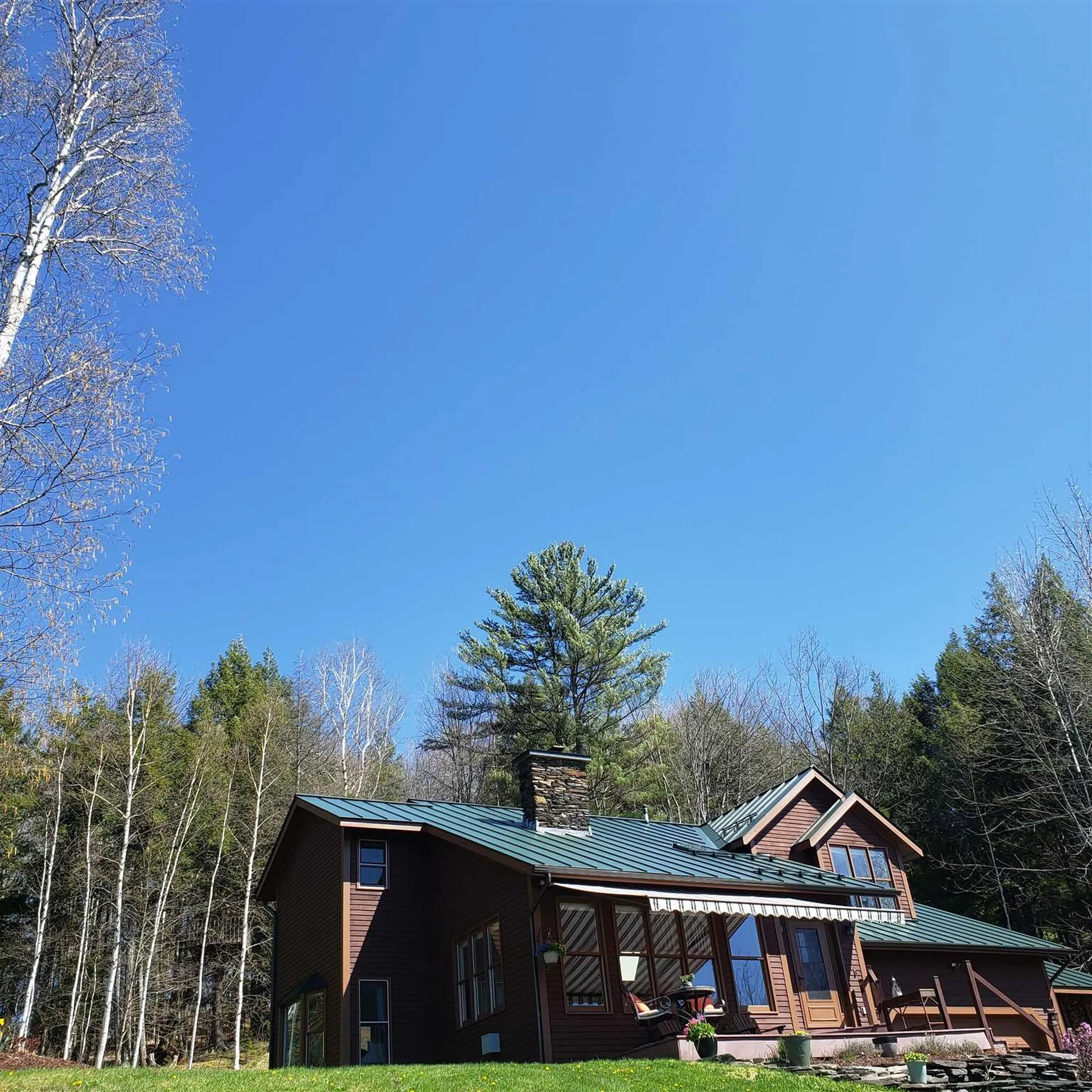 1198 Perry Hill Waterbury VT 05676