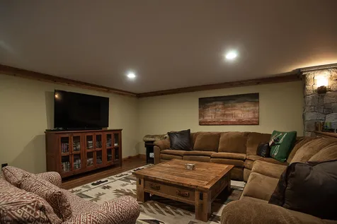 41 Two Brook Drive Wilmington VT 05363