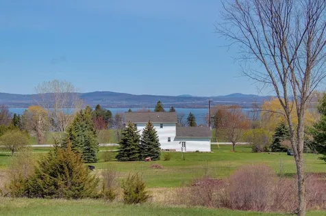 1539 Us Route 2 North Hero VT 05474