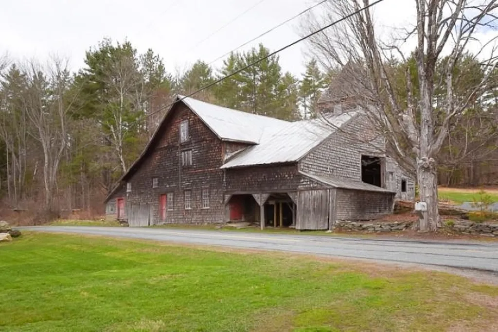 398 Middlebrook Road West Fairlee VT 05083