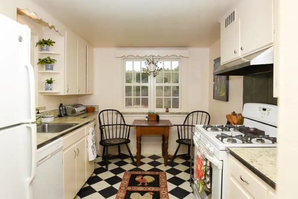 398 Middlebrook Road West Fairlee VT 05083