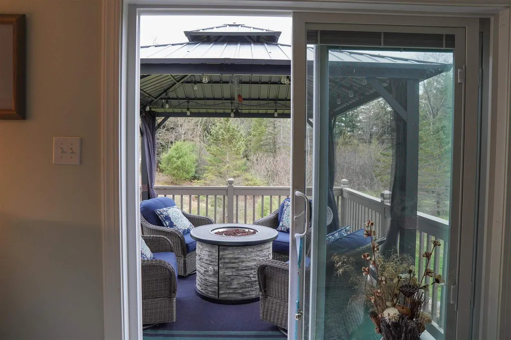 74 Mountain View Drive Lebanon NH 03766