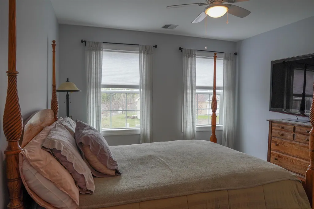 74 Mountain View Drive Lebanon NH 03766