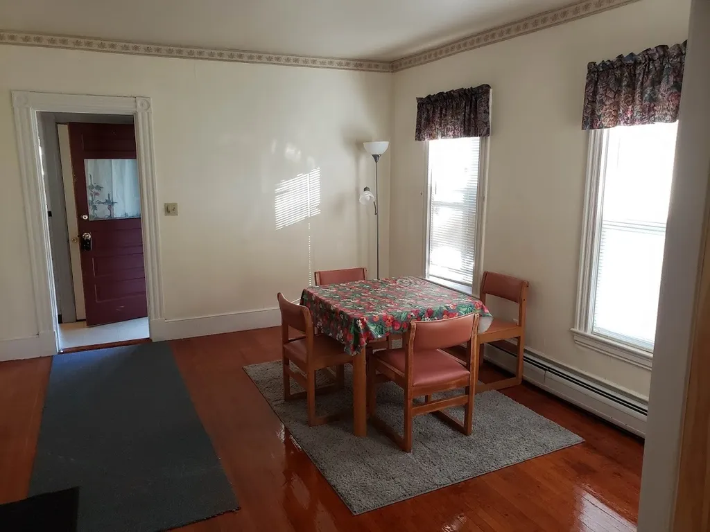 43 Winter Street Rochester NH 03867