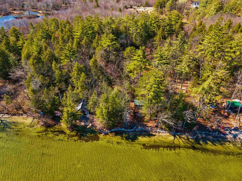 49 Lakeshore Drive Hebron NH 03241