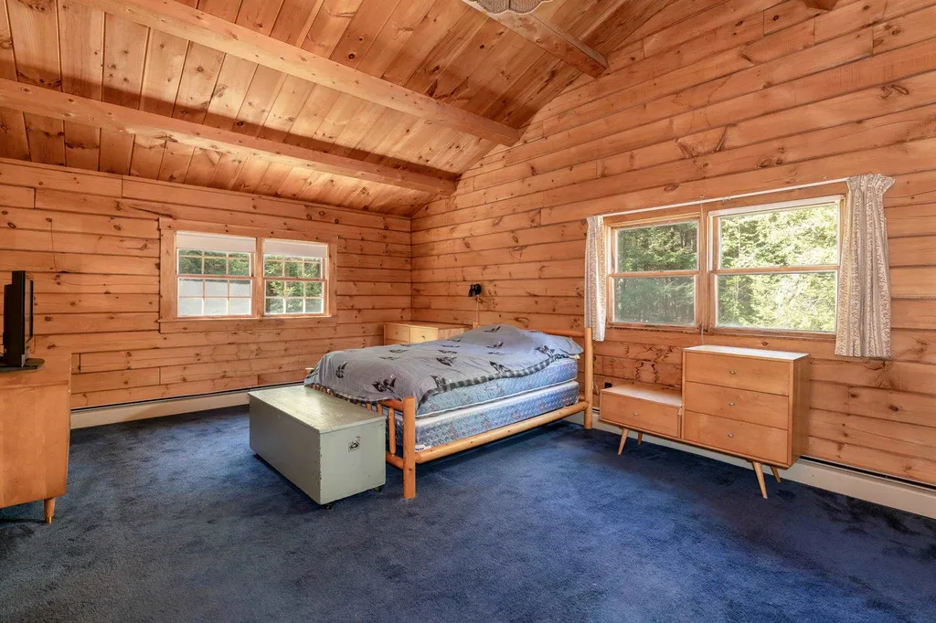 94 Prospect Ridge Road Holderness NH 03245