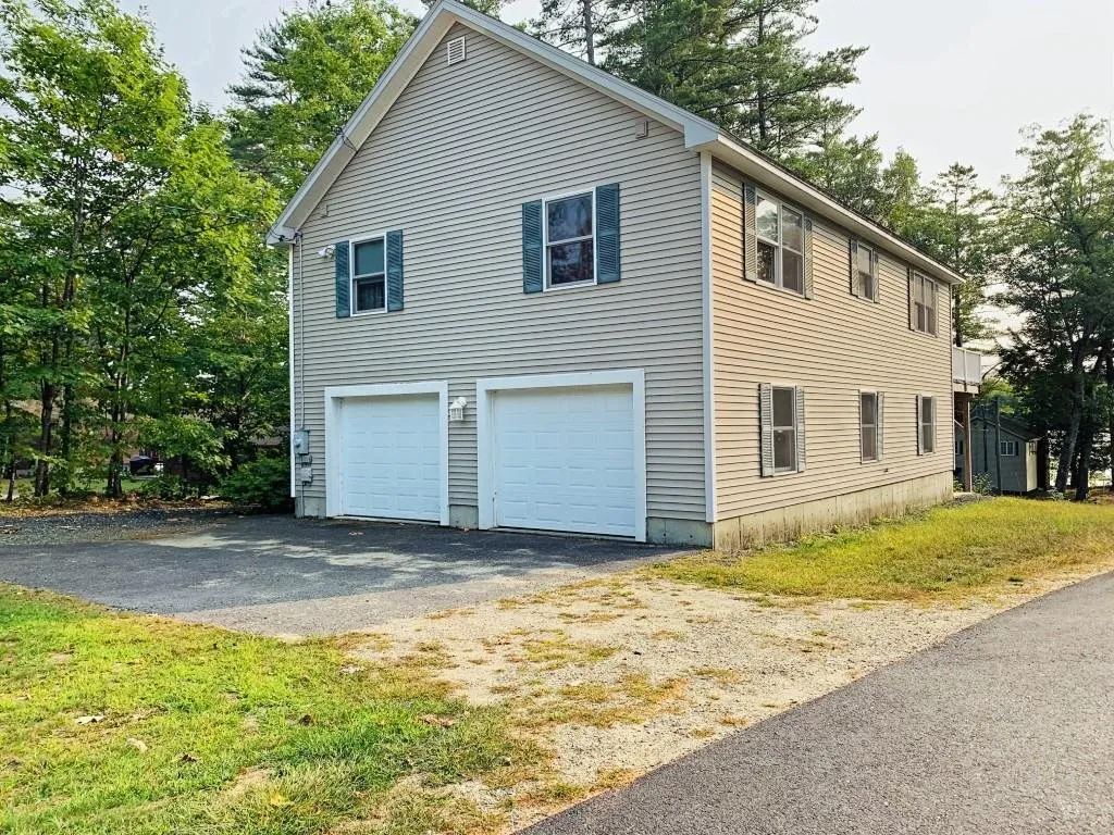 15 Pollard Path Bridgewater NH 03222