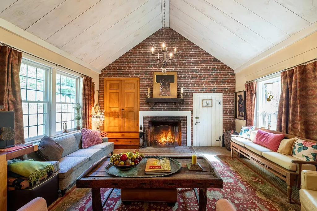 86 Walker Brook Road Danbury NH 03230