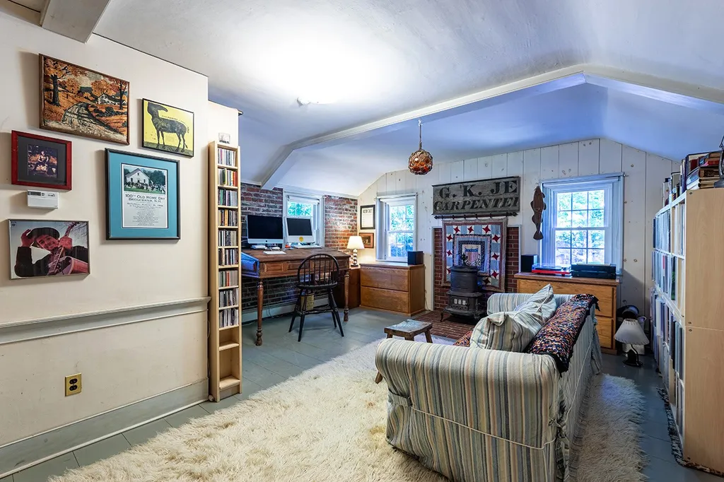 86 Walker Brook Road Danbury NH 03230