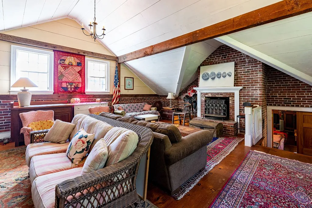 86 Walker Brook Road Danbury NH 03230