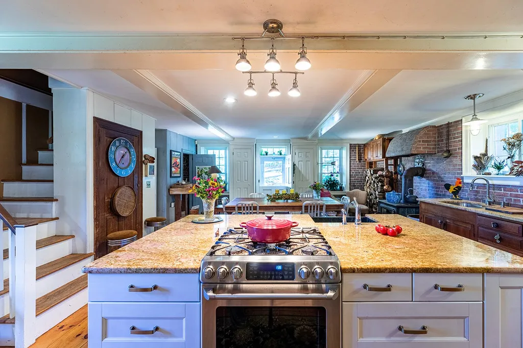 86 Walker Brook Road Danbury NH 03230