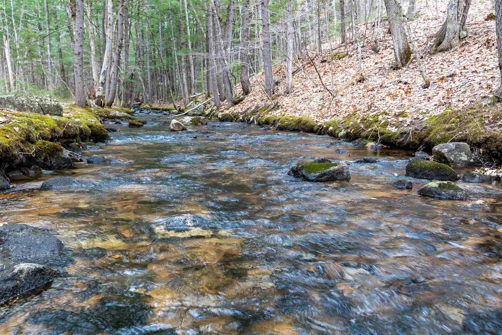 10 Province Brook Estates Road Chatham NH 03813