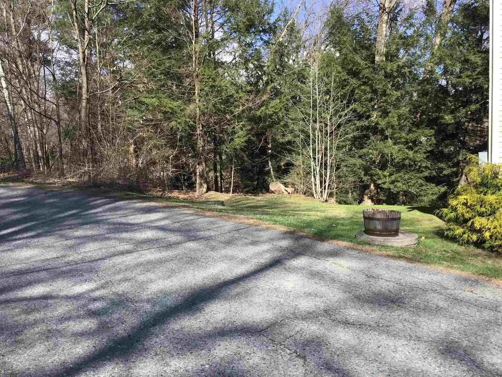 1295 Hartford Avenue Hartford VT 05001