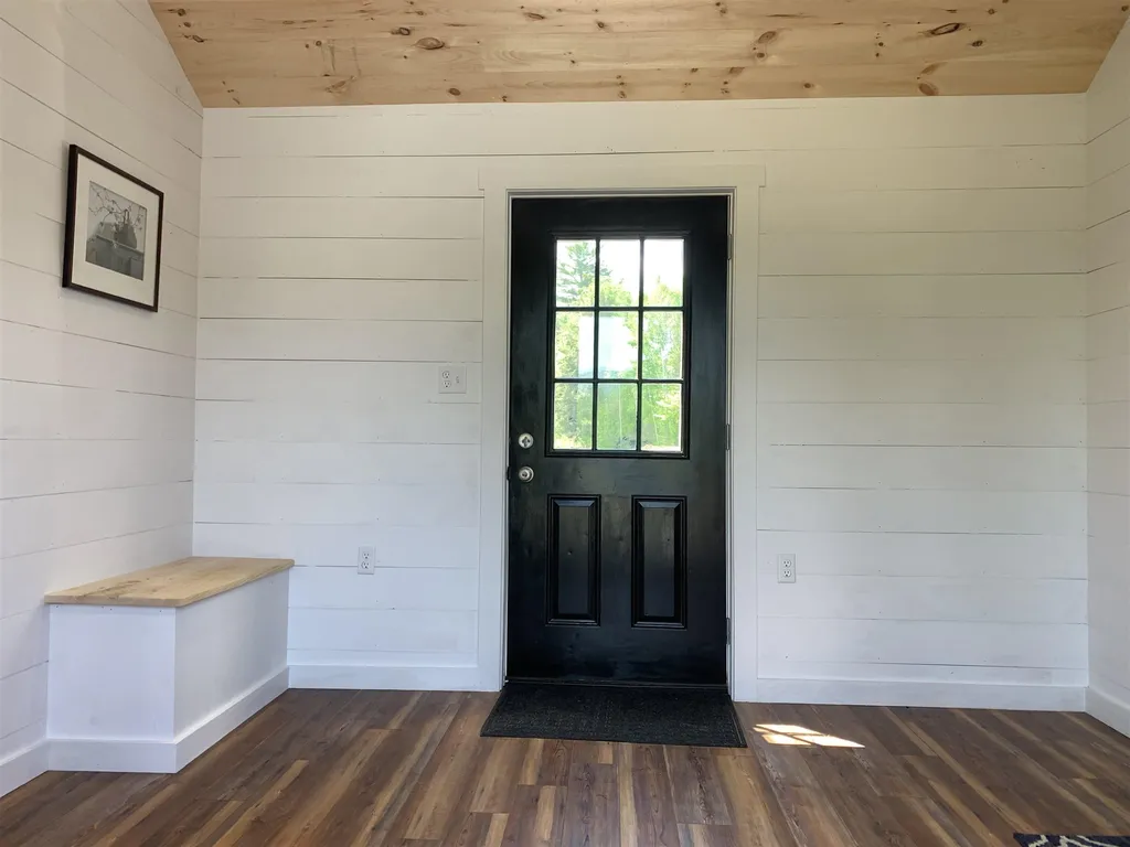 1173 Route 25a Orford NH 03777