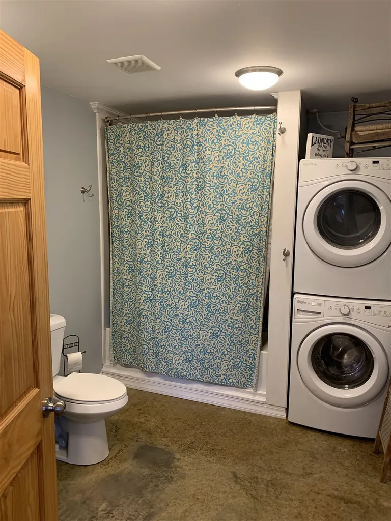 1173 Route 25a Orford NH 03777