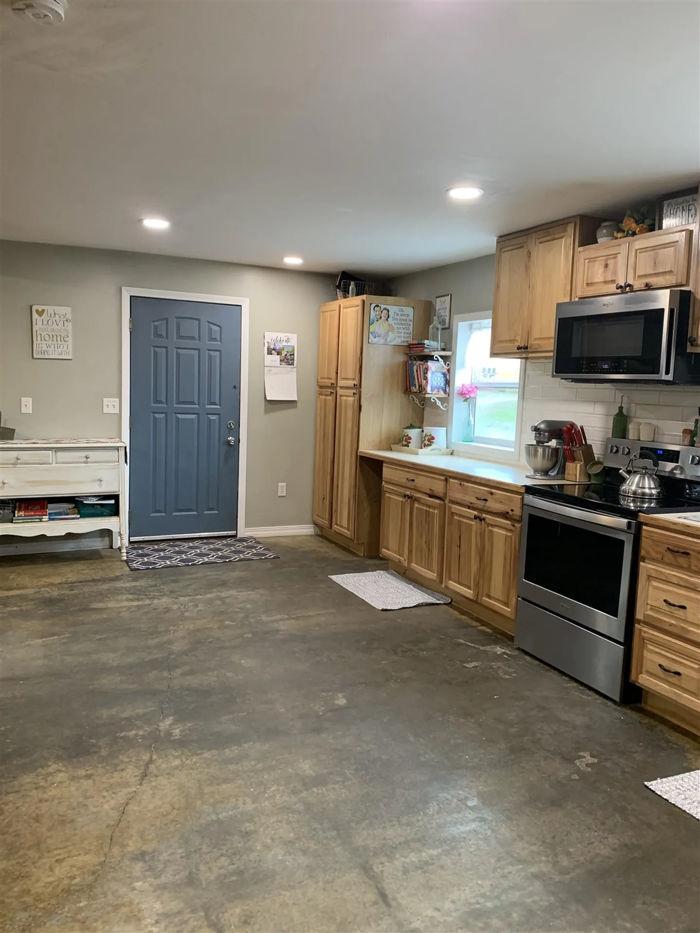 1173 Route 25a Orford NH 03777
