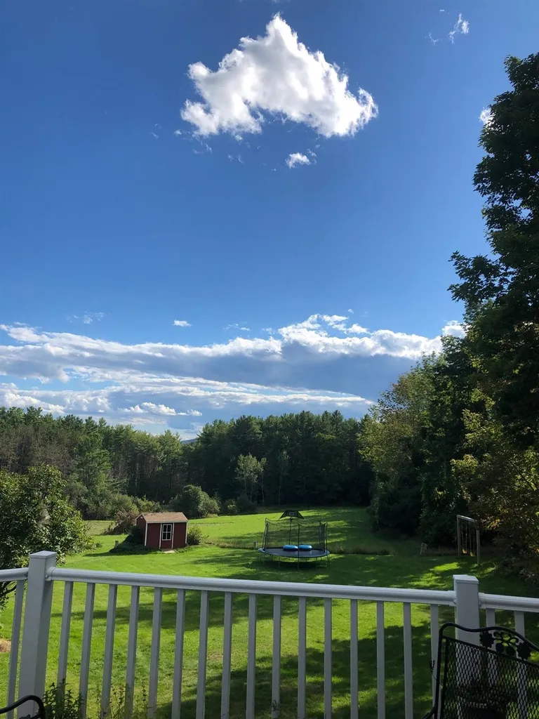 113 Main Street Plainfield NH 03781