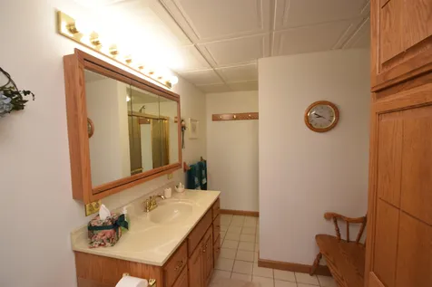 9 Tokanel Road Windham NH 03087