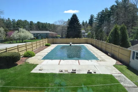 9 Tokanel Road Windham NH 03087