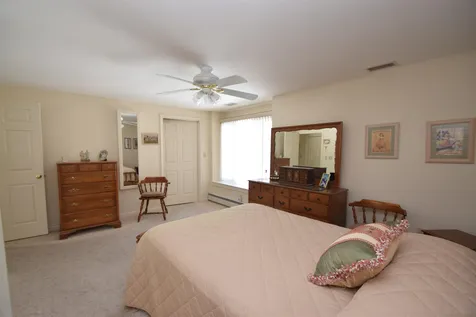 9 Tokanel Road Windham NH 03087