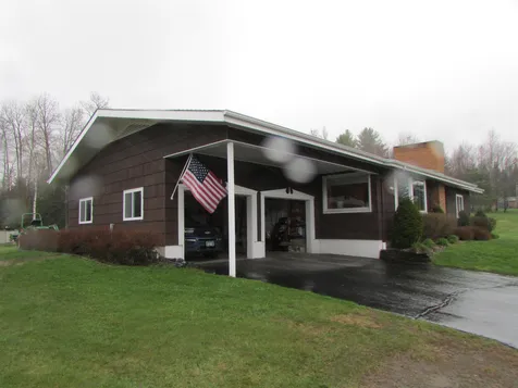 185 Center Road Hardwick VT 05843