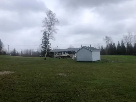 185 Center Road Hardwick VT 05843