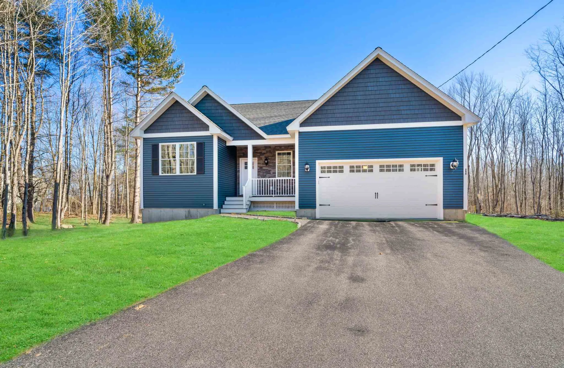 52 Baldwin Street Nashua NH 03064