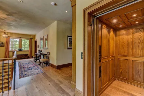 25 Burkehaven Lane Sunapee NH 03782