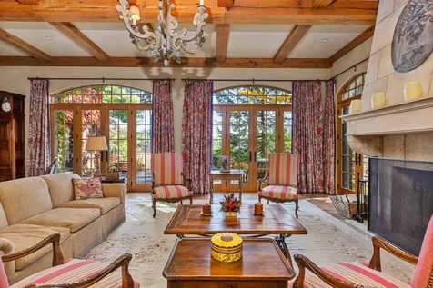 25 Burkehaven Lane Sunapee NH 03782