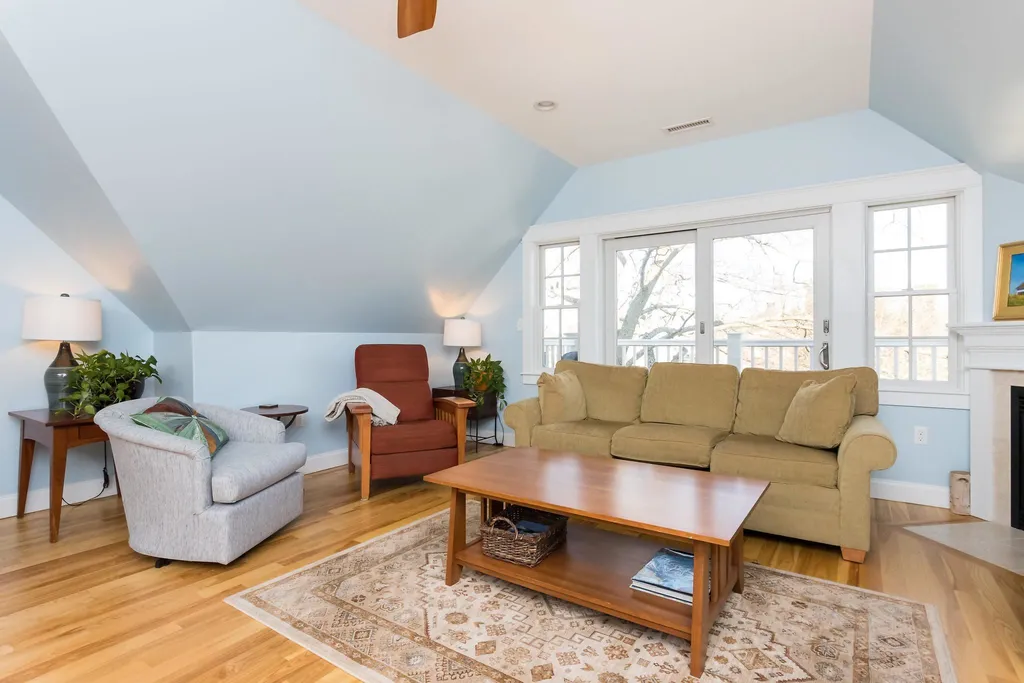 198 Islington Street Portsmouth NH 03801