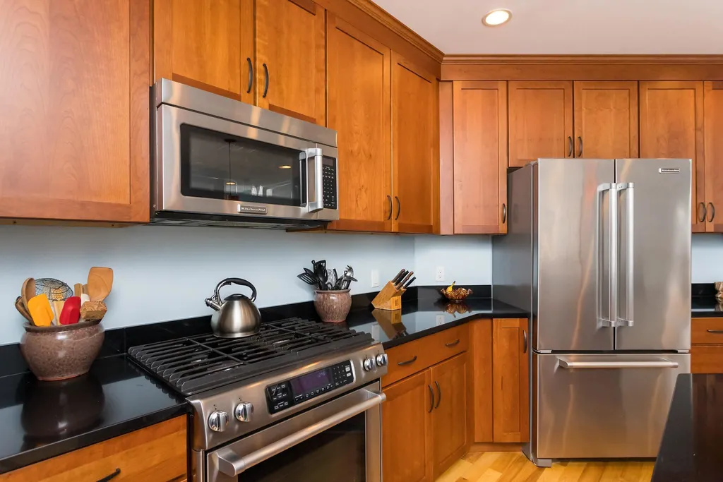 198 Islington Street Portsmouth NH 03801
