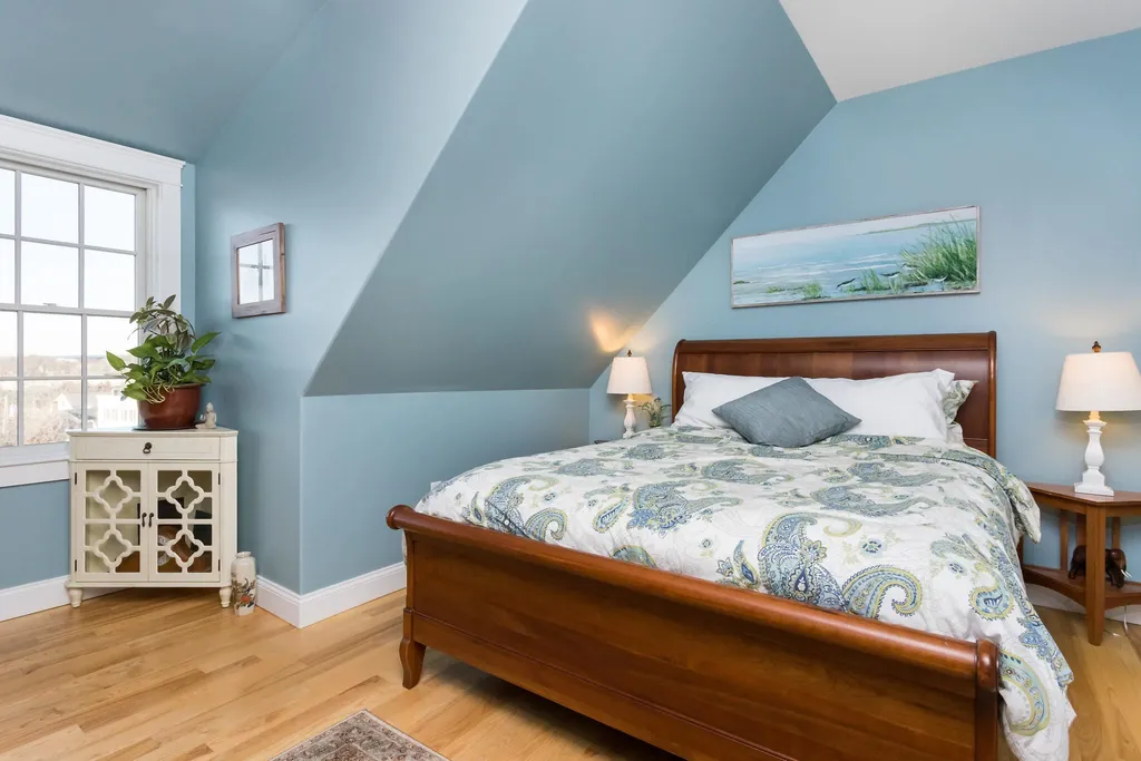 198 Islington Street Portsmouth NH 03801
