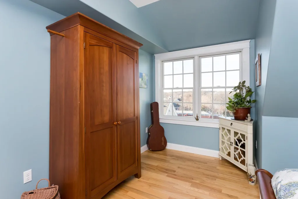 198 Islington Street Portsmouth NH 03801