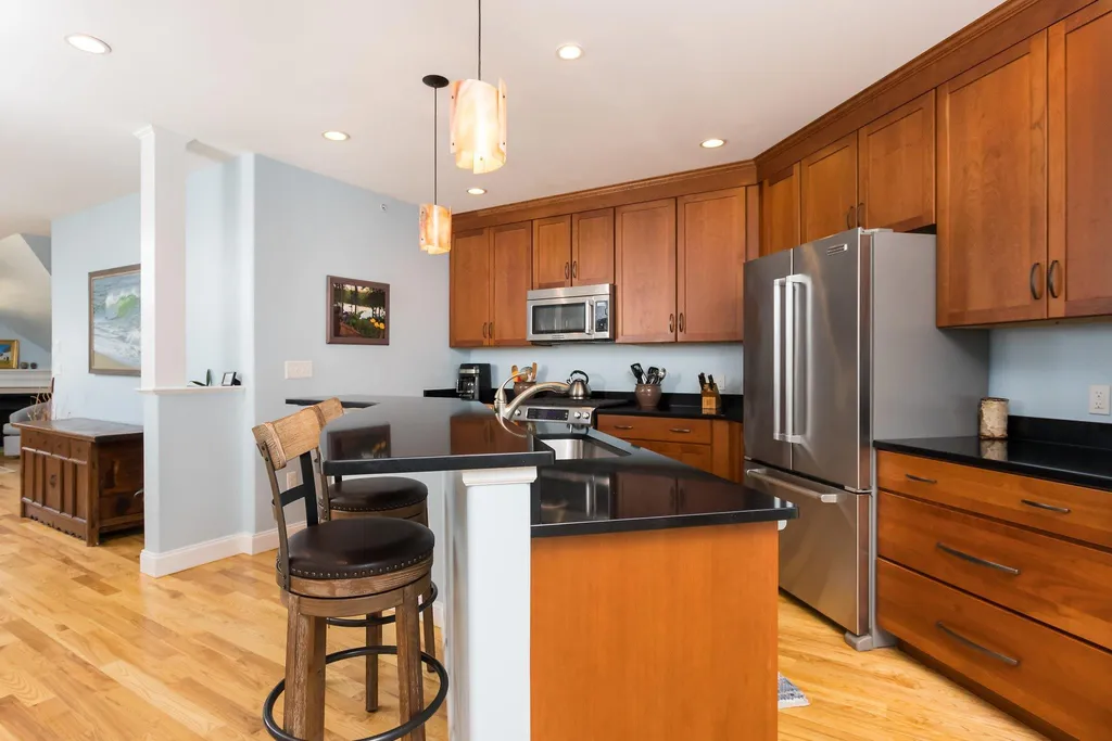 198 Islington Street Portsmouth NH 03801