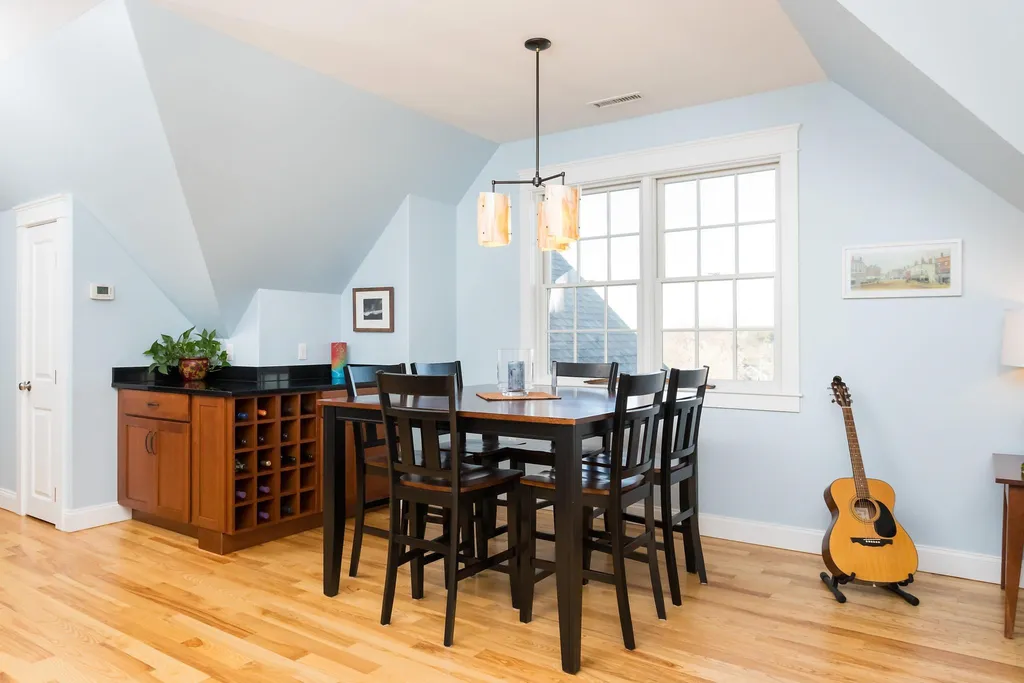 198 Islington Street Portsmouth NH 03801