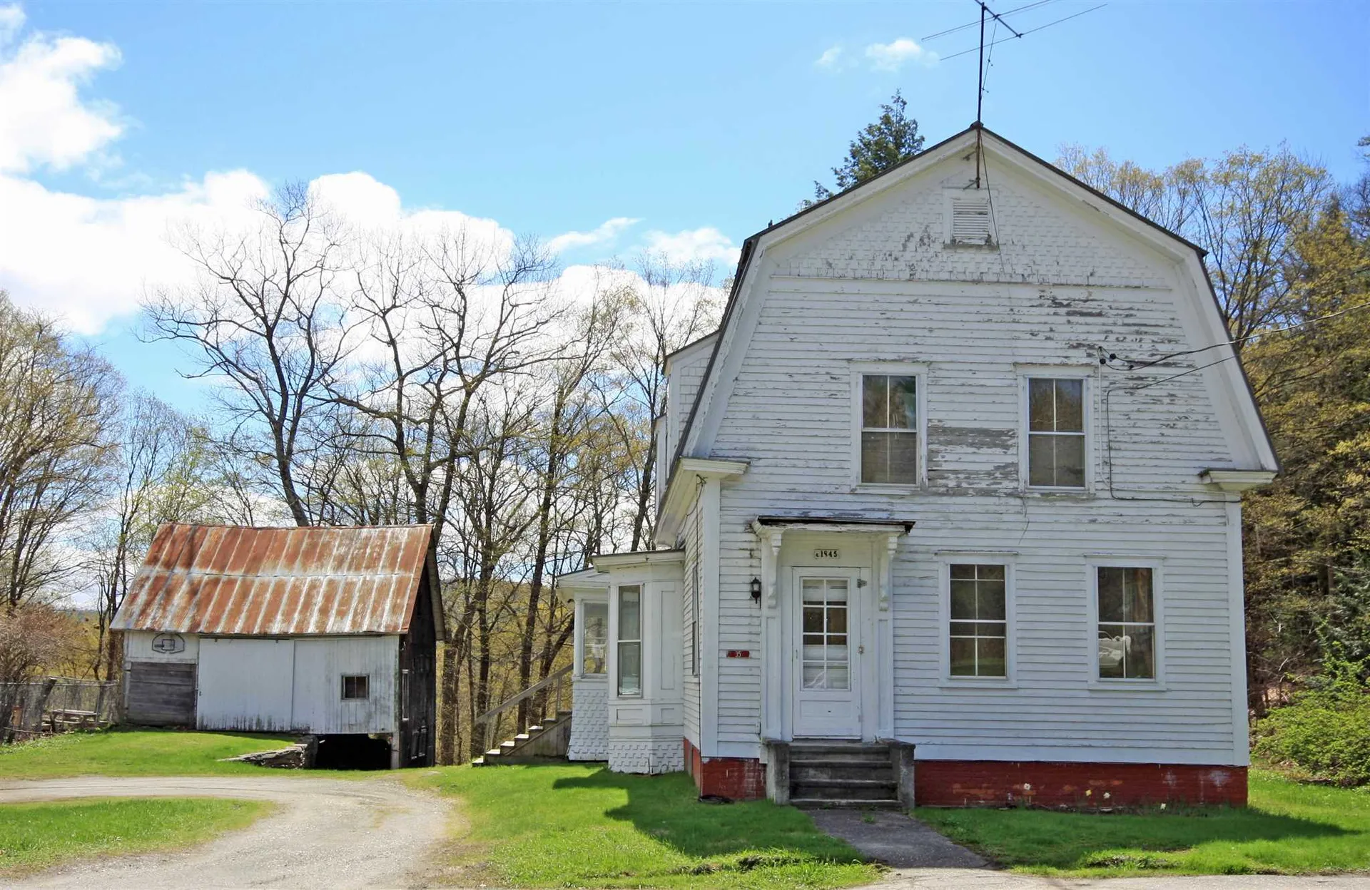35 Sand Hill Road Bethel VT 05032