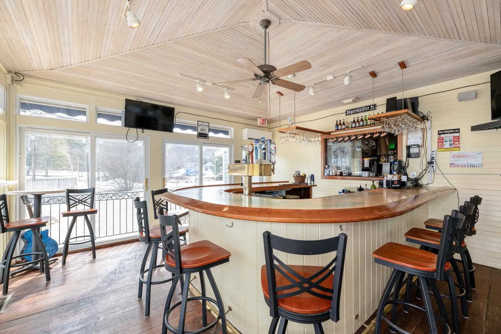 25 Dock Road Gilford NH 03249