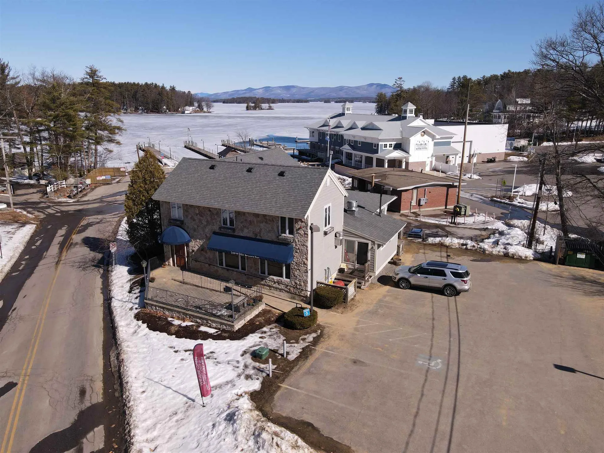 25 Dock Road Gilford NH 03249