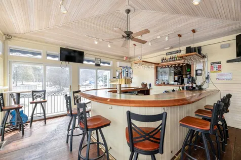 25 Dock Road Gilford NH 03249