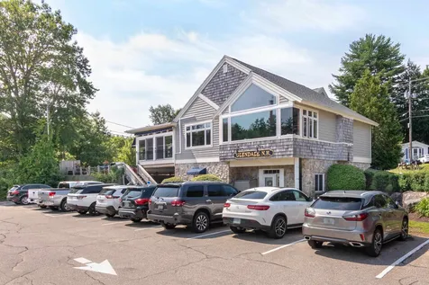 25 Dock Road Gilford NH 03249