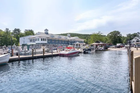 25 Dock Road Gilford NH 03249