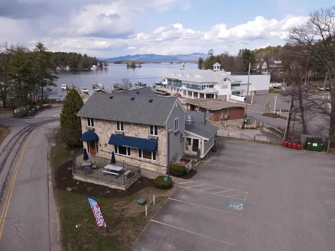 25 Dock Road Gilford NH 03249