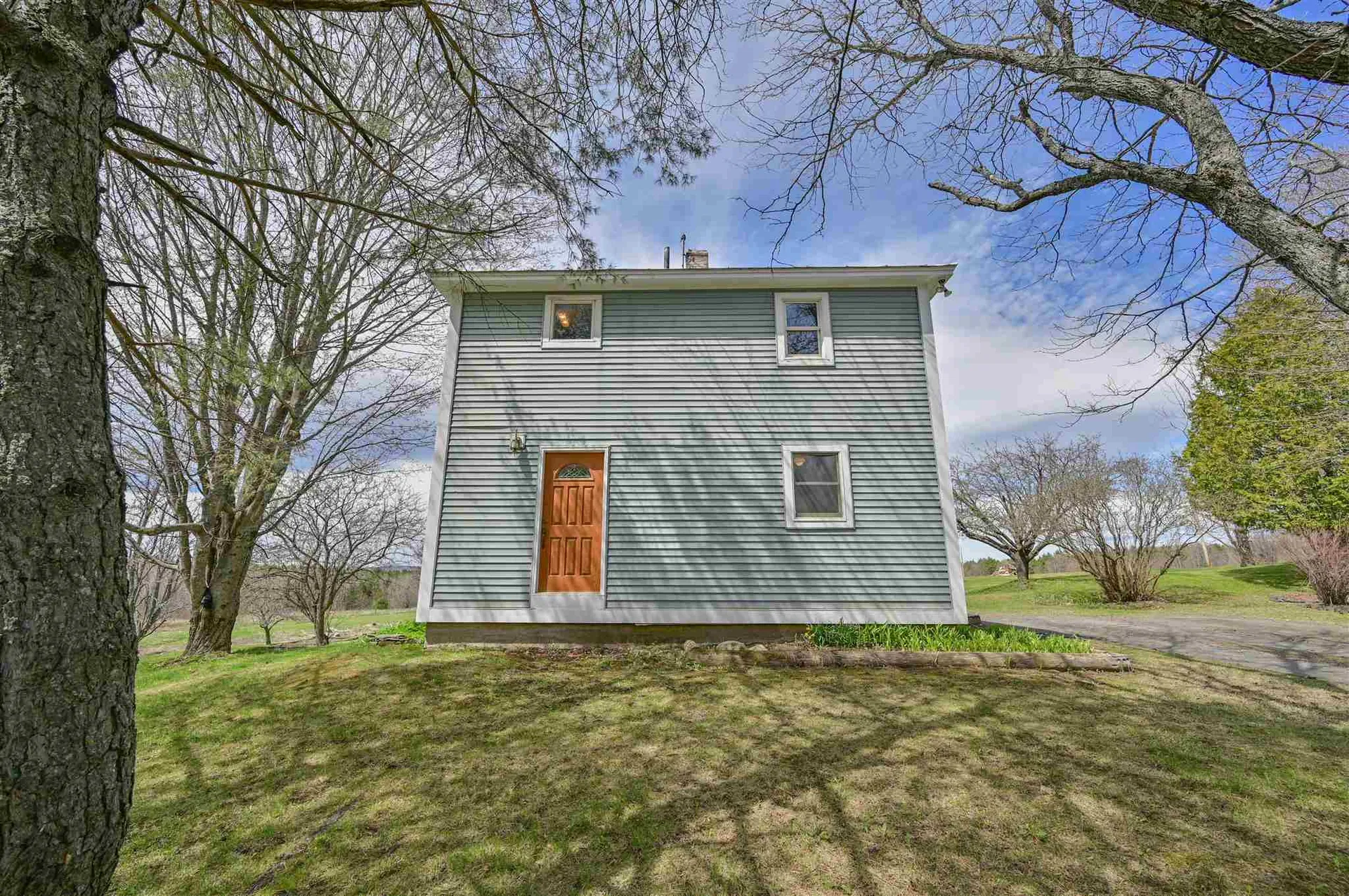 2742 Baptist Street Williamstown VT 05679