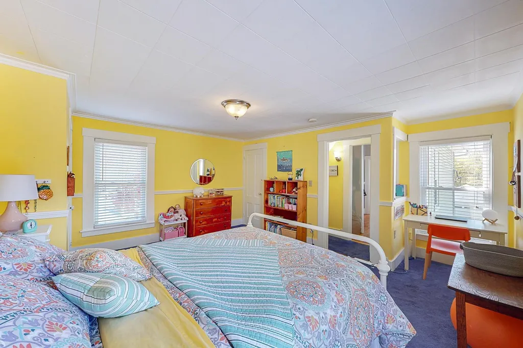 49 Ash Street Dover NH 03820