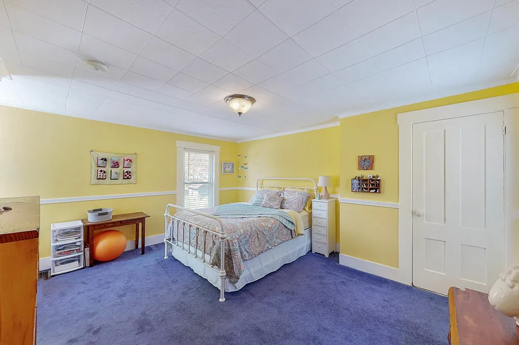 49 Ash Street Dover NH 03820